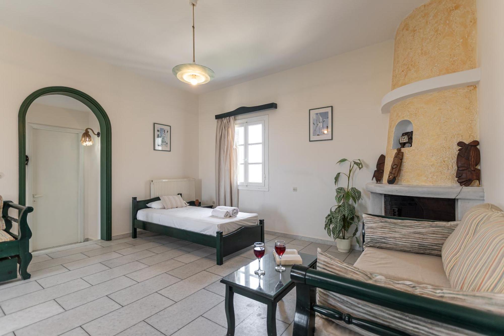 Studios Vrettos Beachfront Hotel Pláka Eksteriør bilde